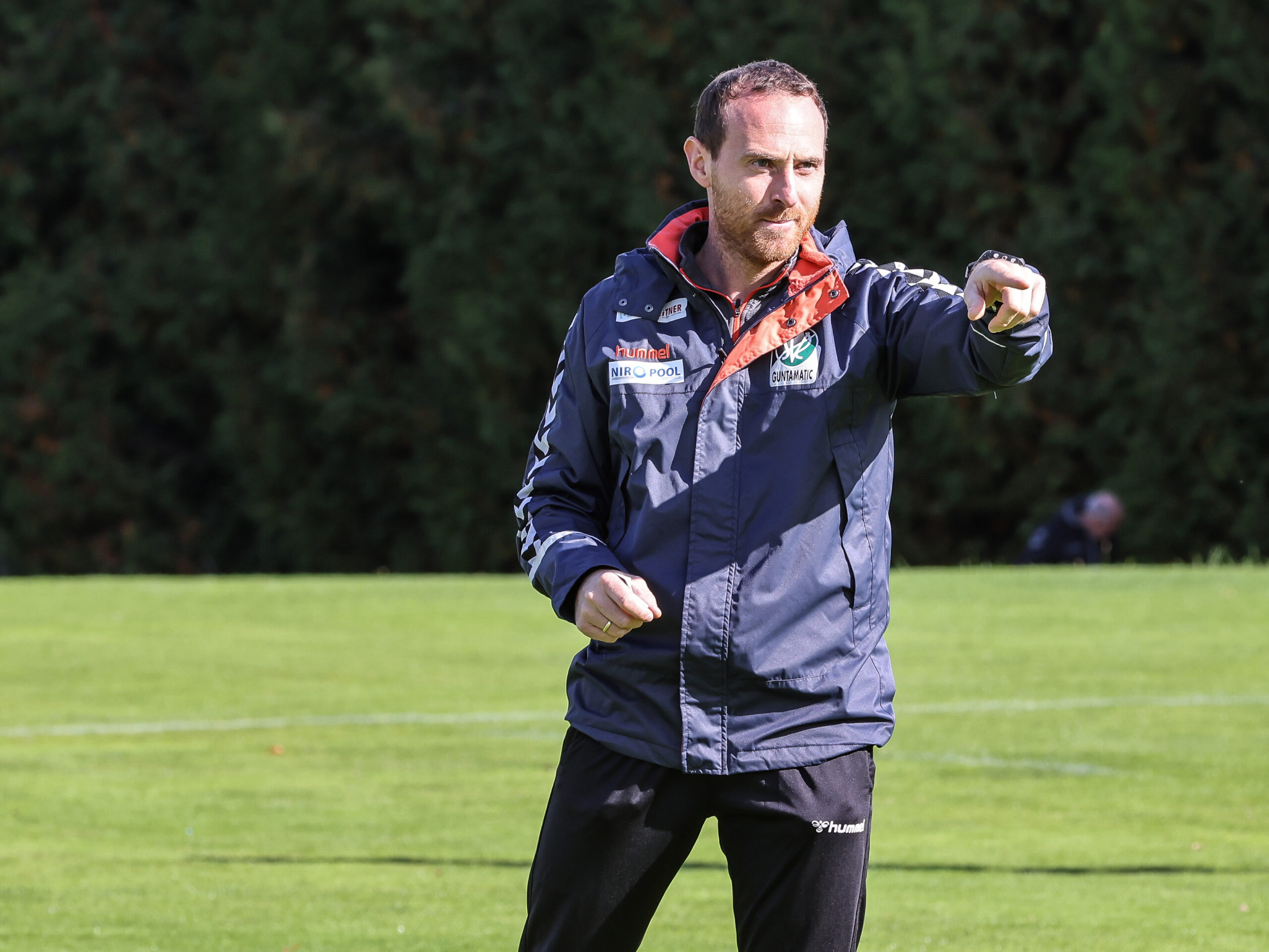 Christian Heinle und Dennis Baraznowski nehmen am UEFAProLizenzKurs